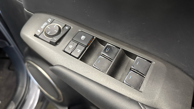 Lexus NX 300h 2.5 5dr CVT FWD [17 inch Alloy/without Nav] Hybrid Estate